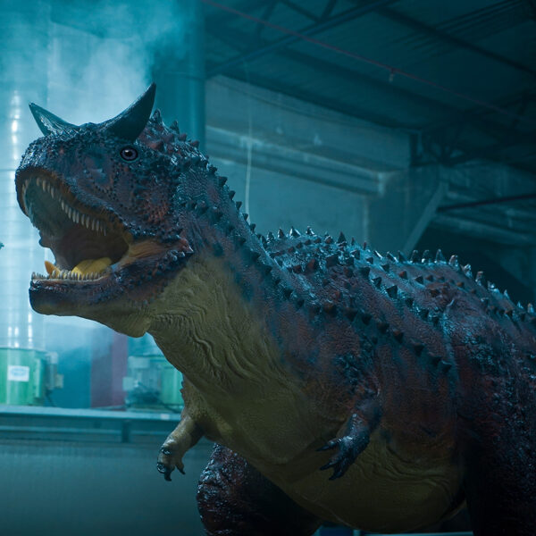 Customizable Wholesale Animatronic Carnotaurus 6M - CineMagic - 2