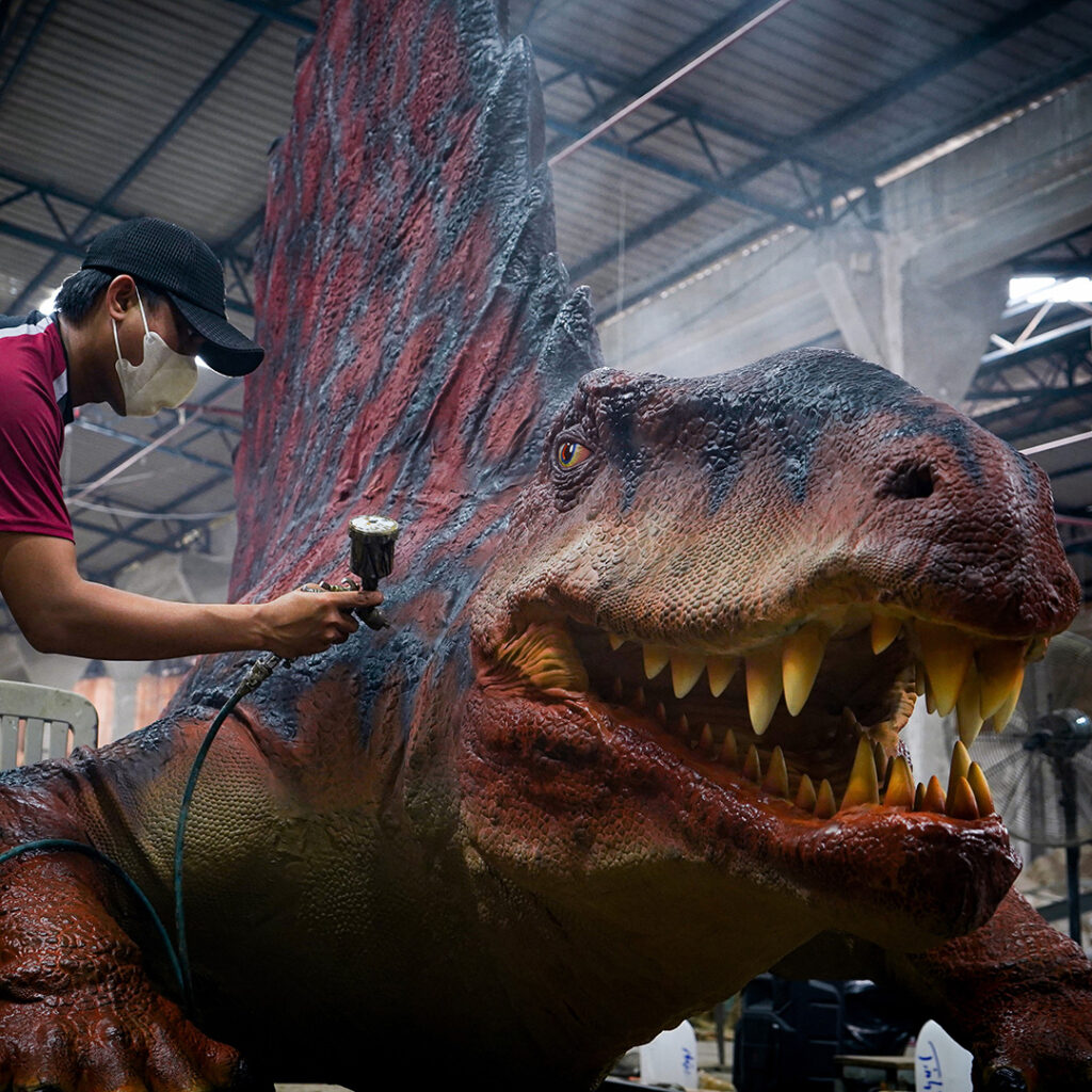 Customizable Wholesale Animatronic Dimetrodon 6M - Cine Magic - 1