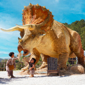 Customizable Wholesale Animatronic Triceratops 8M - CineMagic - 2